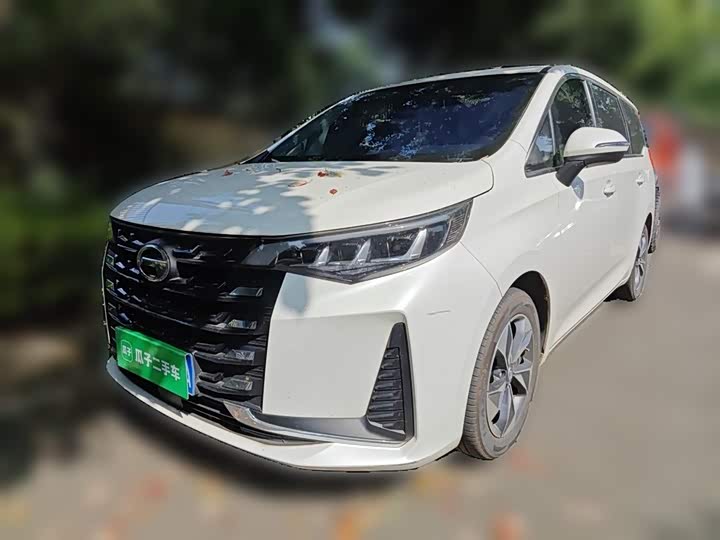Фото 2 - GAC Trumpchi M6