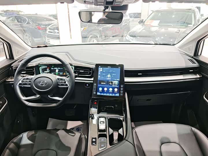 Hyundai Custo 2024 2024款 270TGDi LUX 尊贵版