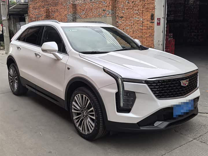 Cadillac XT4 2024 2024款 28T 两驱尊贵型