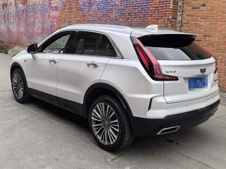 Cadillac XT4 2024 2024款 28T 两驱尊贵型