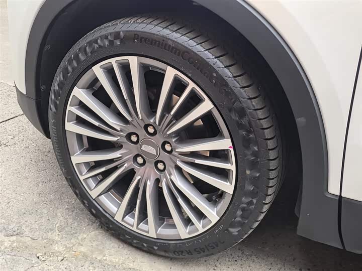 Cadillac XT4 2024 2024款 28T 两驱尊贵型