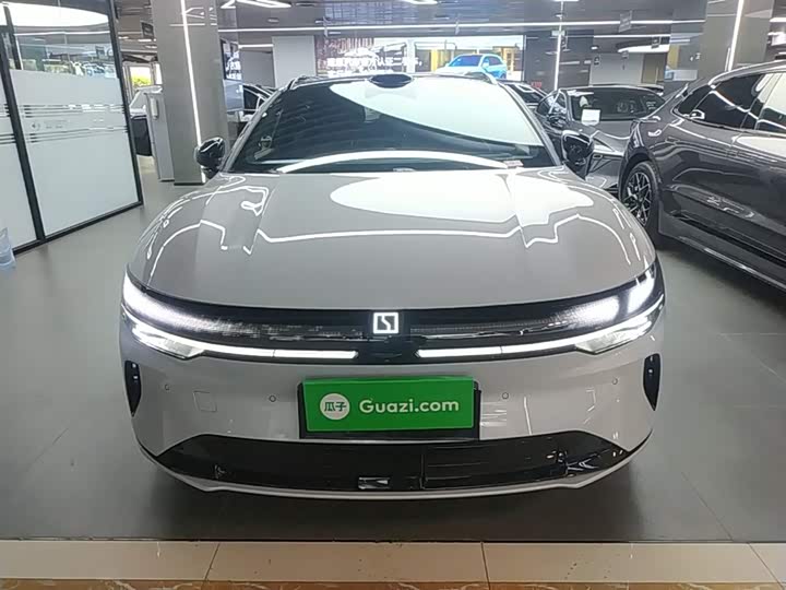 Zeekr 007 GT 2025 2025款 四驱智驾版 75kWh