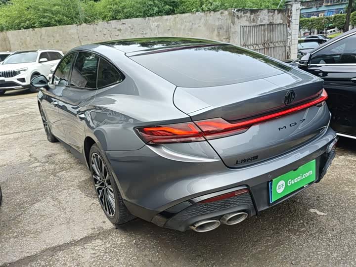 MG Motor 7 2025 2025款 2.0T 405 AT奢享版