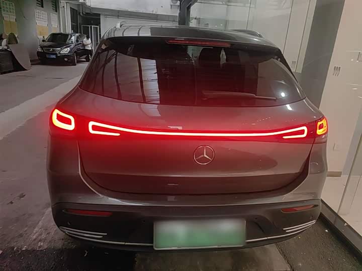 Фото 6 - Mercedes-Benz EQA