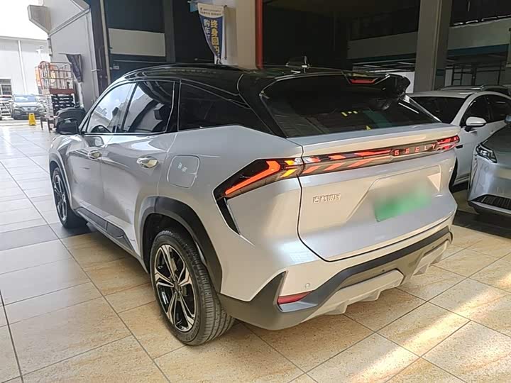 Geely Galaxy L7 2025 2025款 EM-i 115km 探索+版