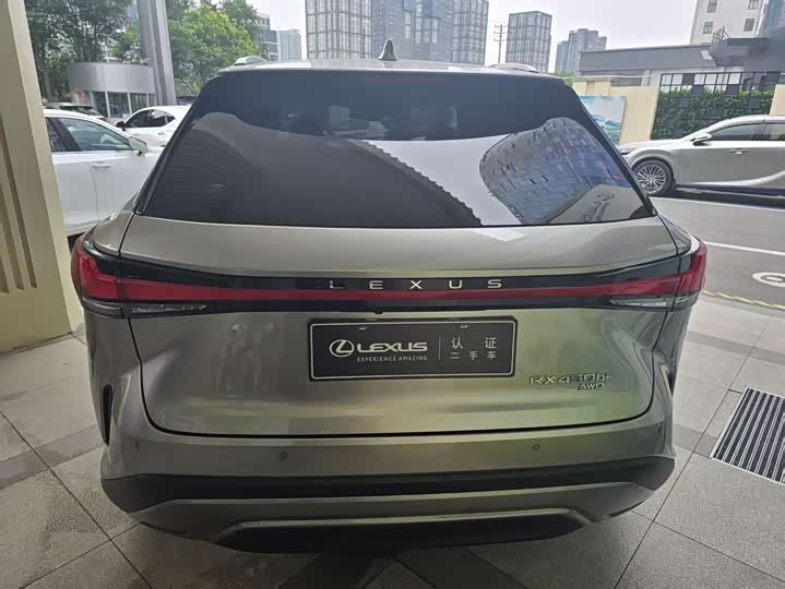 2023 Lexus RX Hybrid