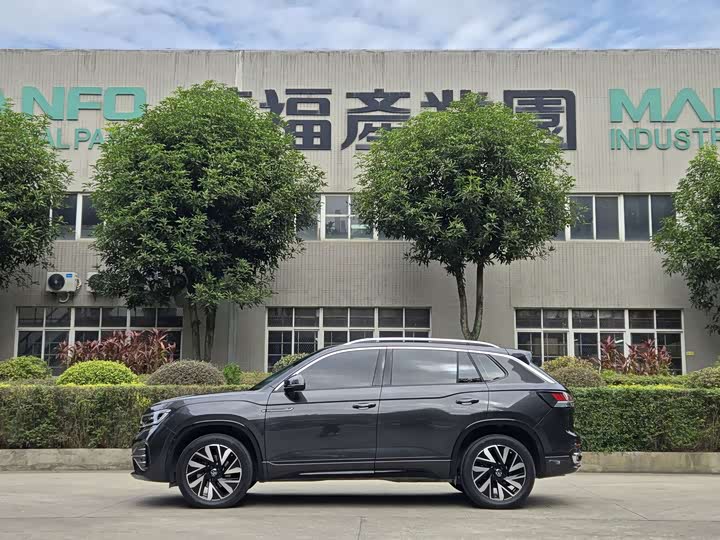 Volkswagen Tayron 2024 2024款 330TSI 两驱R-Line高能版