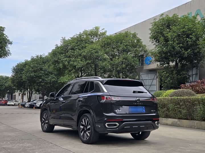 Volkswagen Tayron 2024 2024款 330TSI 两驱R-Line高能版