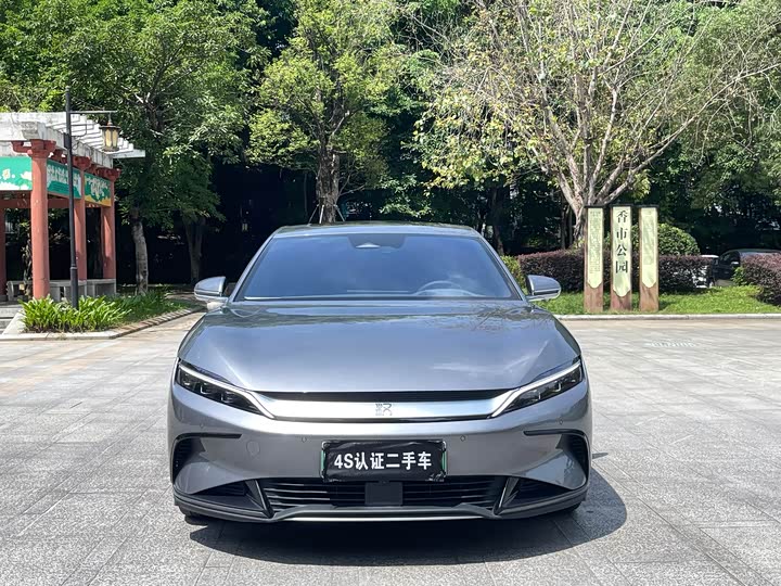 Фото 2 - BYD Han