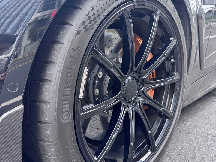 2025 Mercedes-Benz AMG GT Hybrid