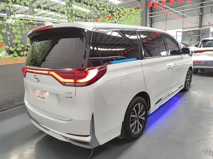 Фото 7 - GAC Trumpchi M8