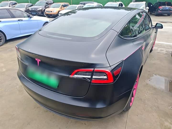 Photo 7 - Tesla Model 3