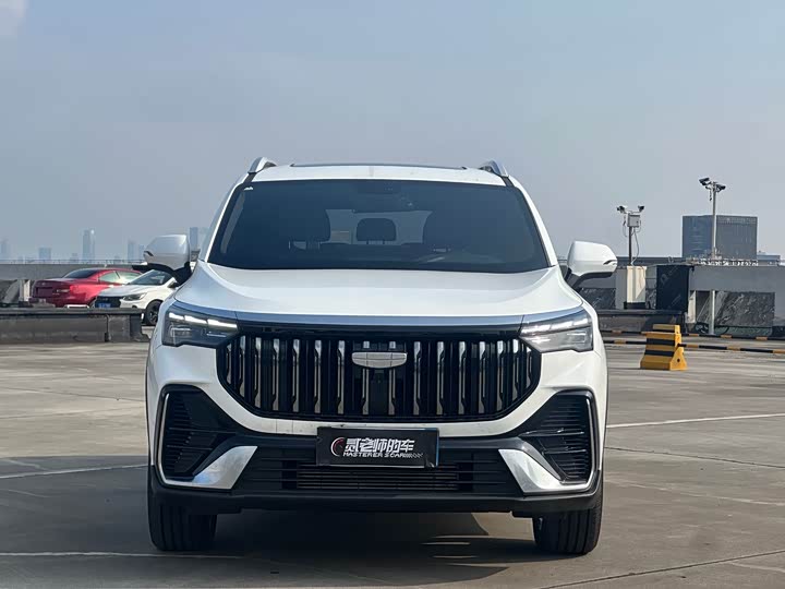 2026 Geely Okavango L