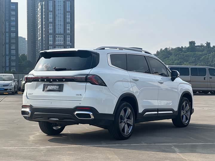 2026 Geely Okavango L