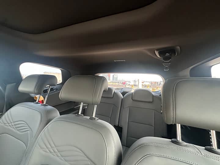 Geely Okavango L 2026 2026款 1.5TD DCT 幸福 7座