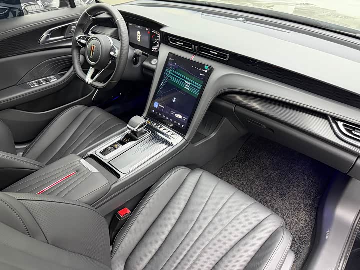 Hongqi H5 2025 2025款 1.5T DCT玄影版