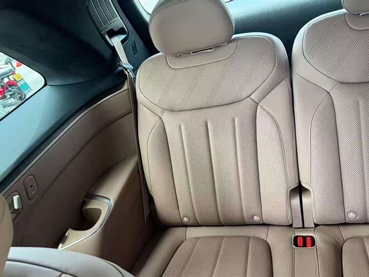 Nio Onvo L90 2025 2025款 Ultra 六座版
