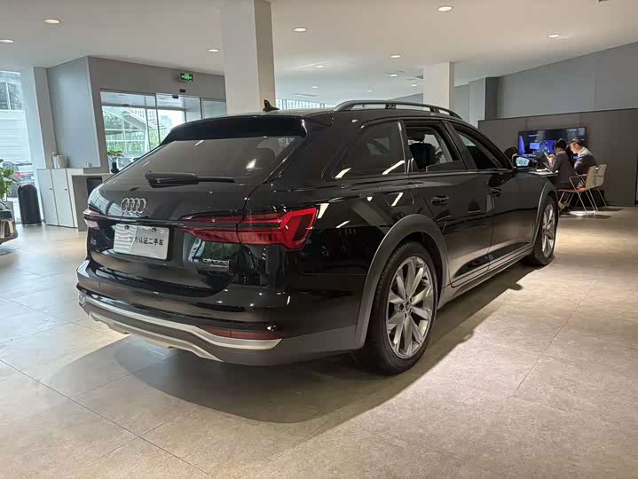 Zdjęcie 6 - Audi A6