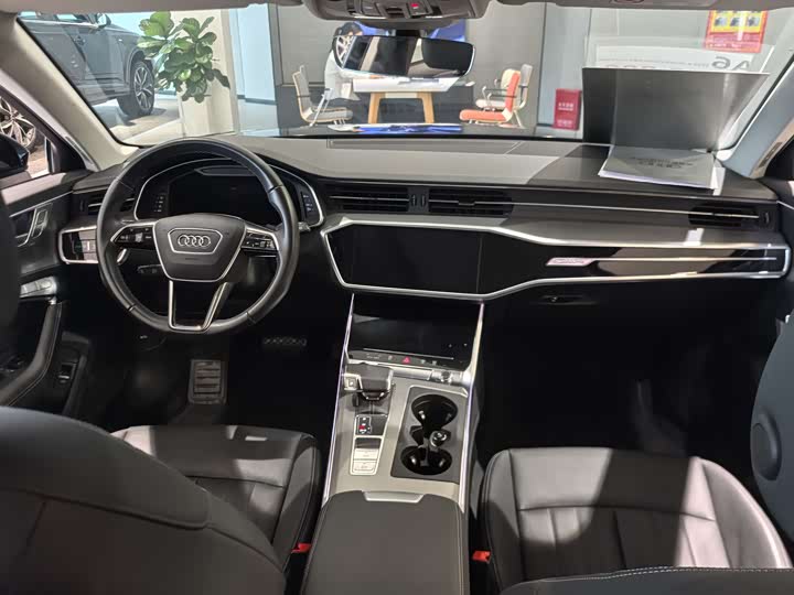 Zdjęcie 9 - Audi A6