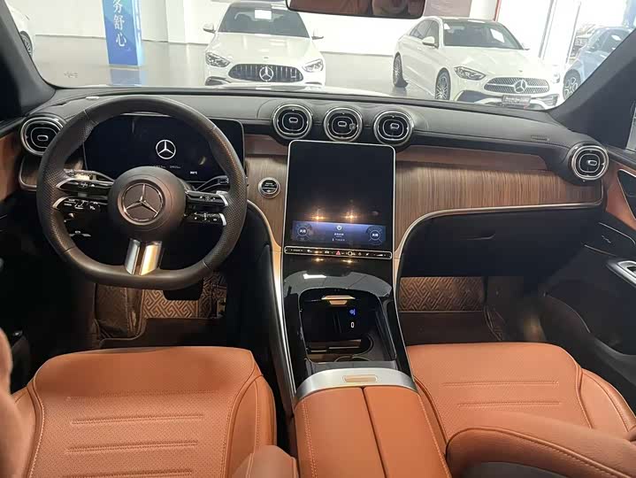 Фото 5 - Mercedes-Benz GLC-Class