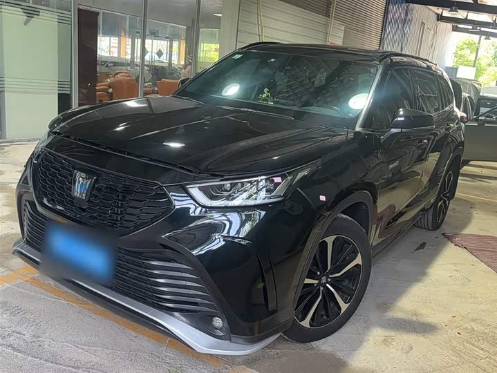 Фото 1 - Toyota Crown Kluger
