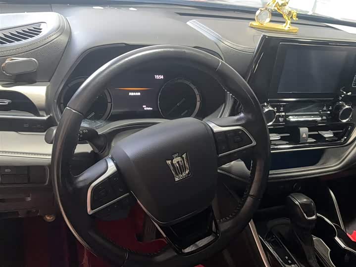 Фото 3 - Toyota Crown Kluger