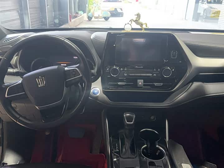 Фото 5 - Toyota Crown Kluger