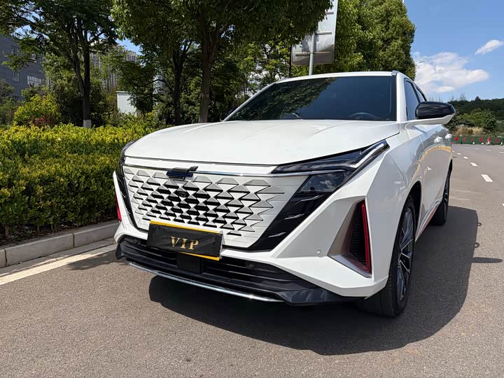 صورة 1 - Changan Oshan Z6