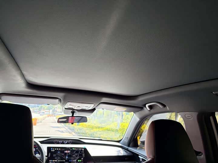 صورة 9 - Changan Oshan Z6