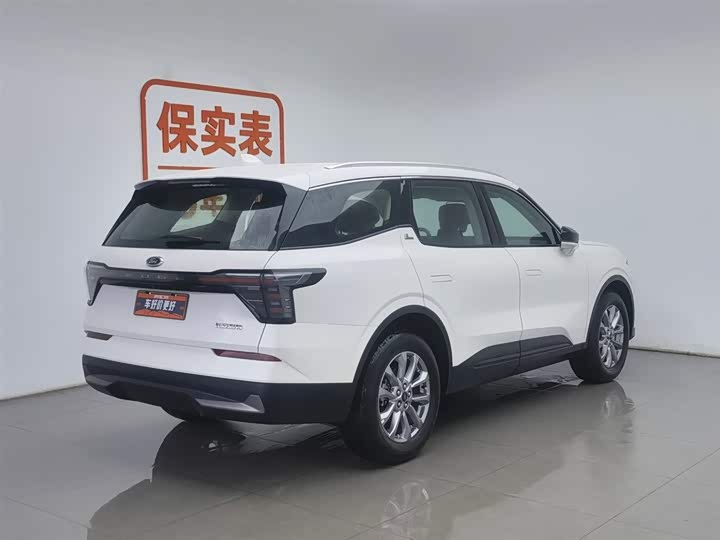 Photo 2 - Ford Edge