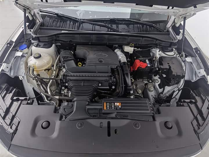 Photo 6 - Ford Edge