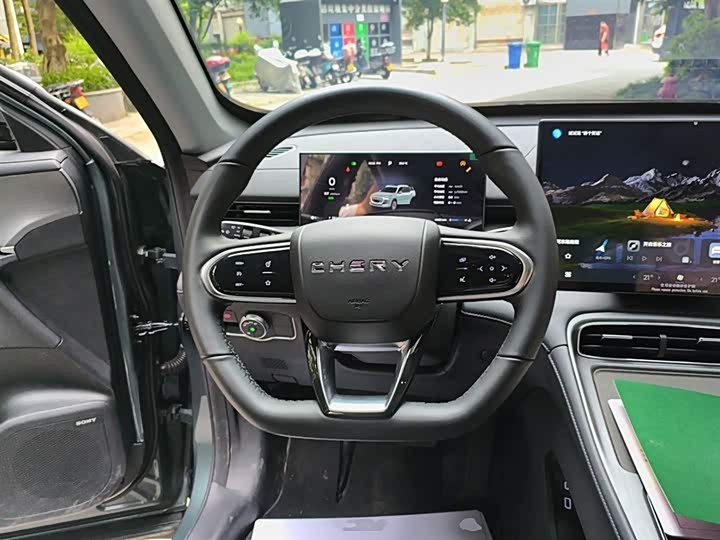 2025 Chery Tiggo 8 Pro