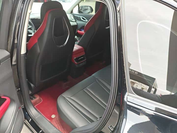Фото 3 - Hongqi HS3