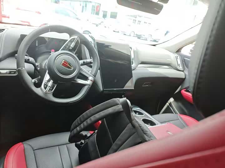 Фото 6 - Hongqi HS3