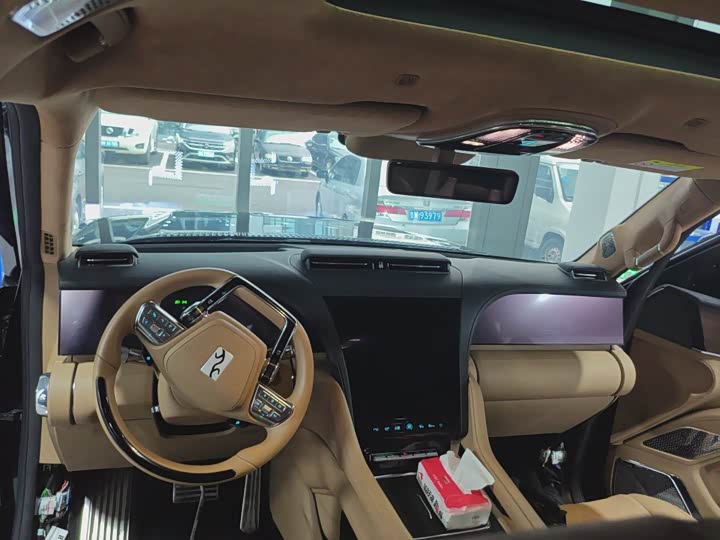 BYD Yangwang U8 2025 2025款 鼎世版