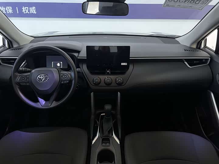 Photo 4 - Toyota Corolla Cross