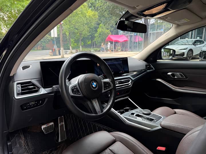 Zdjęcie 7 - BMW 3 Series