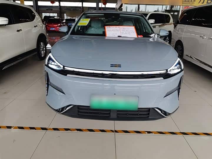 Geely Galaxy L6 2025 2025款 EM-i 140km 探索+版