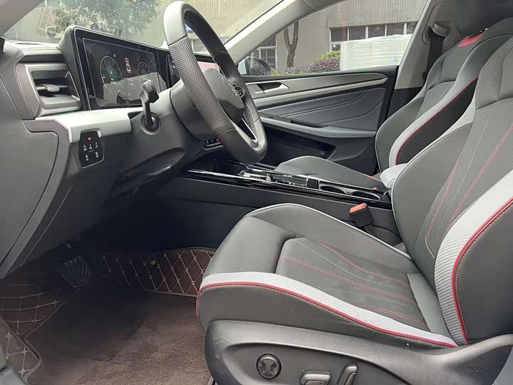 Volkswagen Lamando L 2024 2024款 凌渡L 280TSI DSG酷辣版