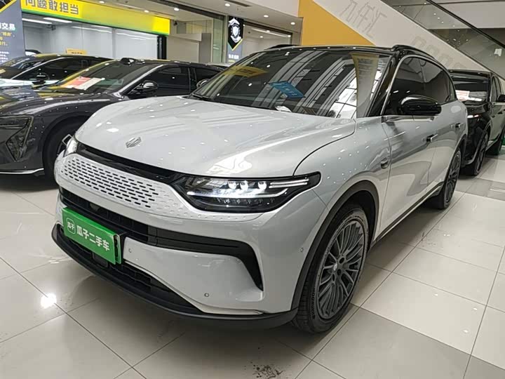 Zdjęcie 2 - Leapmotor C11