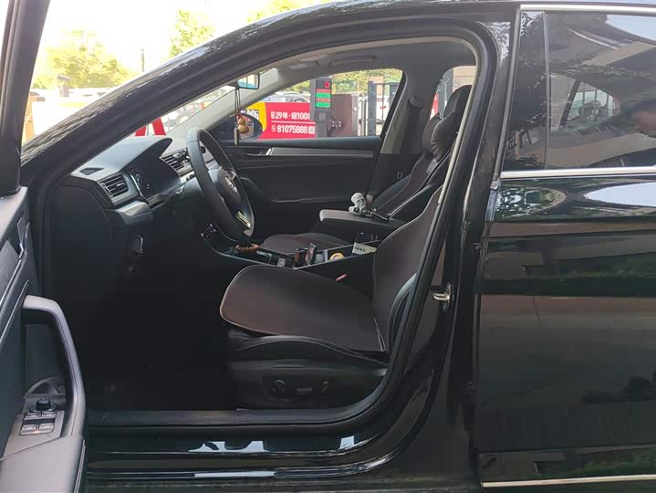 Skoda Superb 2024 2024款 TSI280 DSG尊享版