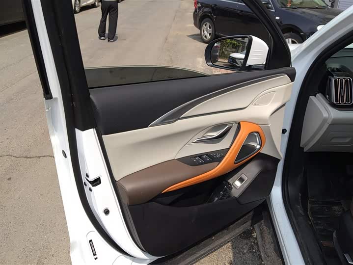 Фото 7 - BYD Song Pro Hybrid