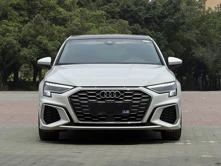 Zdjęcie 2 - Audi A3