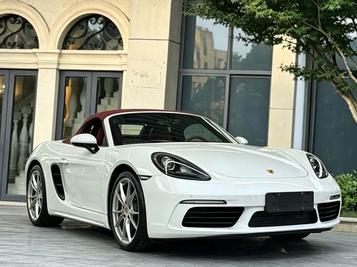 Фото 3 - Porsche 718