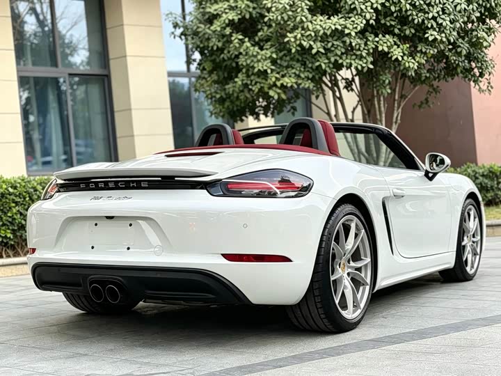 Фото 9 - Porsche 718
