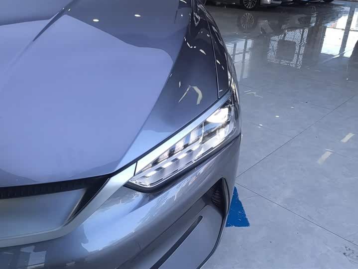 BYD Qin Plus 2021 2021款 EV 400KM 豪华型