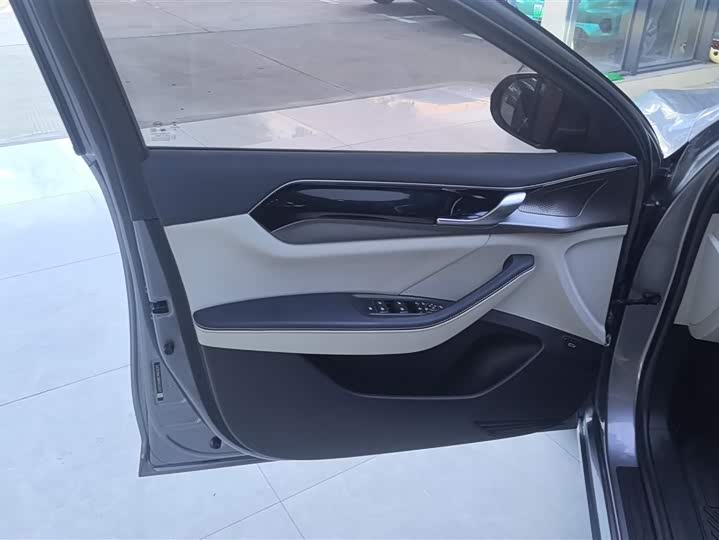 BYD Qin Plus 2021 2021款 EV 400KM 豪华型