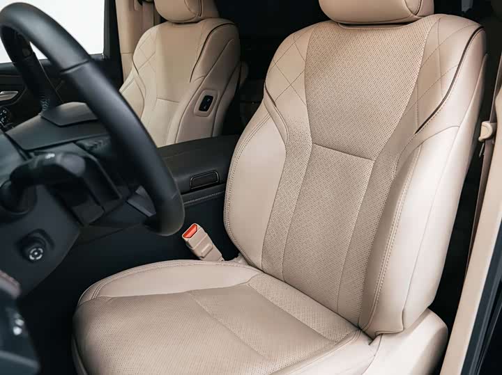 Фото 5 - Toyota Alphard