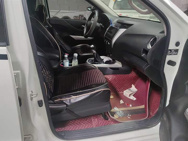 Nissan Terra 2020 2020款 2.5L XE 手动两驱精英版