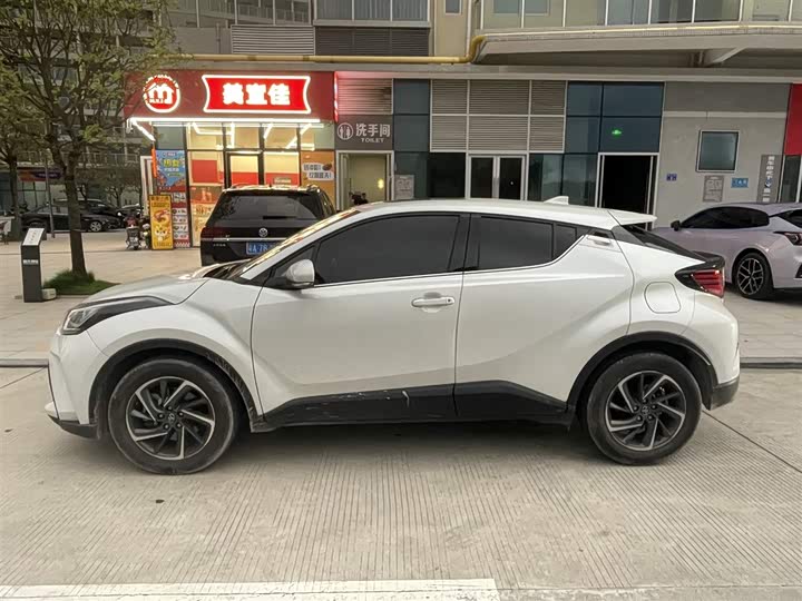 2023 Toyota C-HR